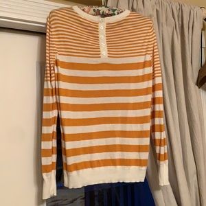 Classic sweater. Perfect for fall.